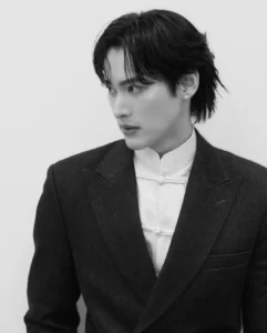 เก้า นพเก้า เฟส