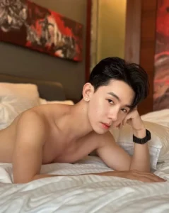 Chan Myae Oo เฟส