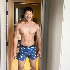 เท็น ทศทิศ ไอจี